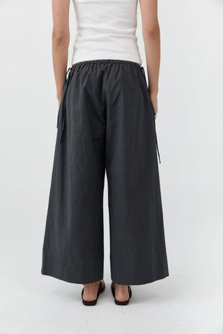 Technical Cotton Cropped Drawstring Pants, Iron Glaze