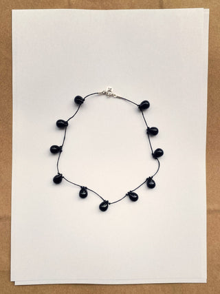 Noue Necklace, Black / Black
