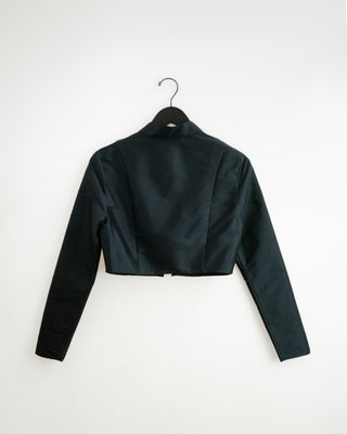 Fitted Top with Frog Closures