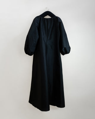 The Voluminous Dress, Black