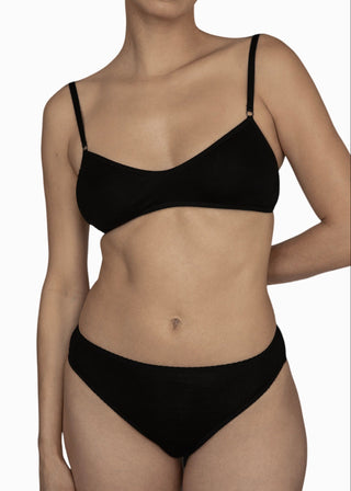 Recline Bra, Black